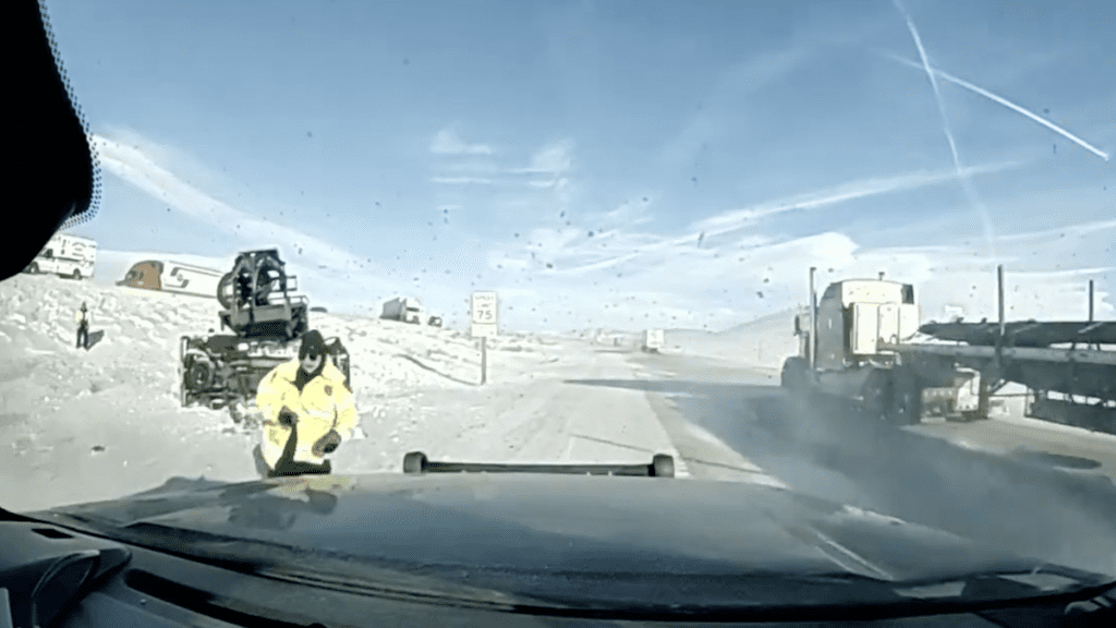 State Trooper Barely Avoids Out-Of-Control Big Rig After Wyoming Blizzard