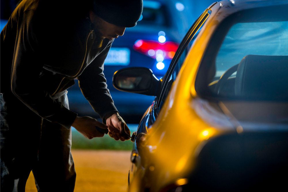 Auto insurers offer Ontario customers anti-theft technology