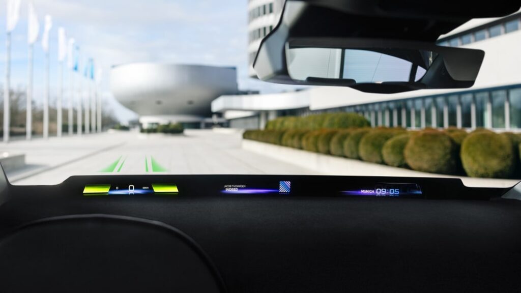 BMW's Neue Klasse-based models will get a dashboard-wide head-up display