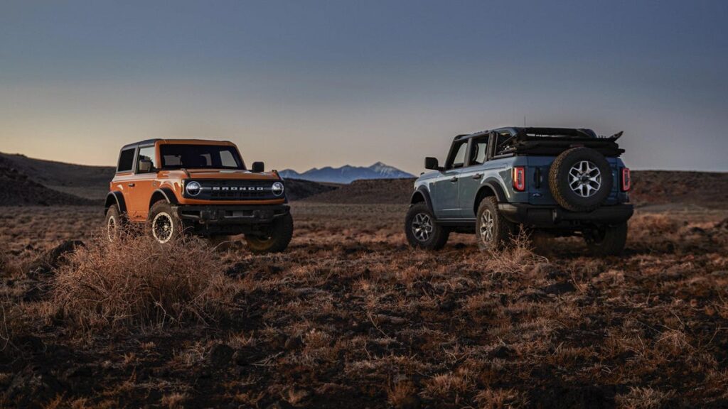 Leaked Memo Says Ford Just Raised 2023 Bronco Prices by Up to $1,250