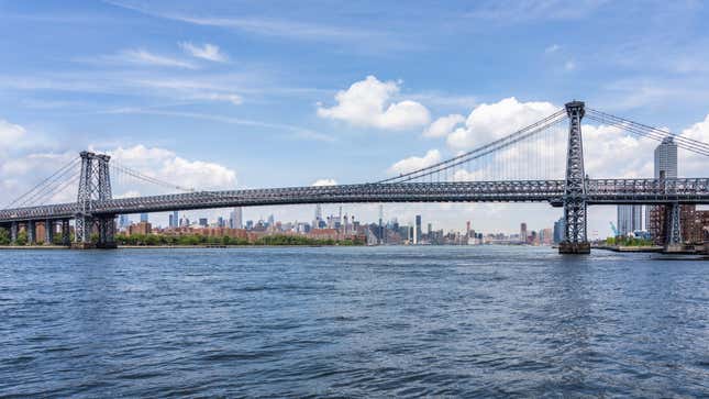 Image for article titled The 15 Longest Suspension Bridges in America