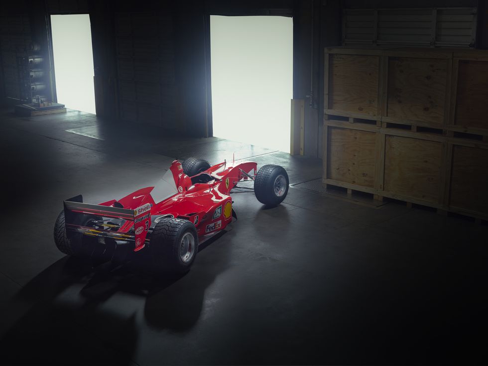 ferrari 2000 f1 car