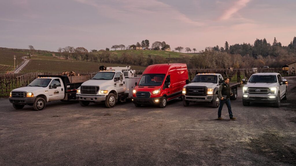 Ford Wants Dealers to Focus on Commercial Repairs to Make Up For Lower Profits from Direct Sales