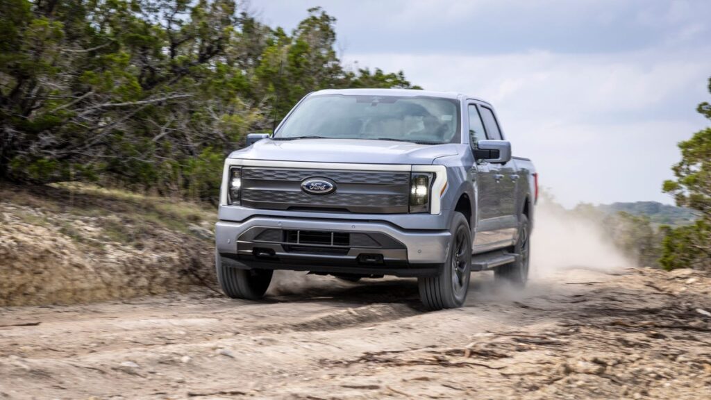 Ford Wants to Triple F-150 Lightning Production in 2023