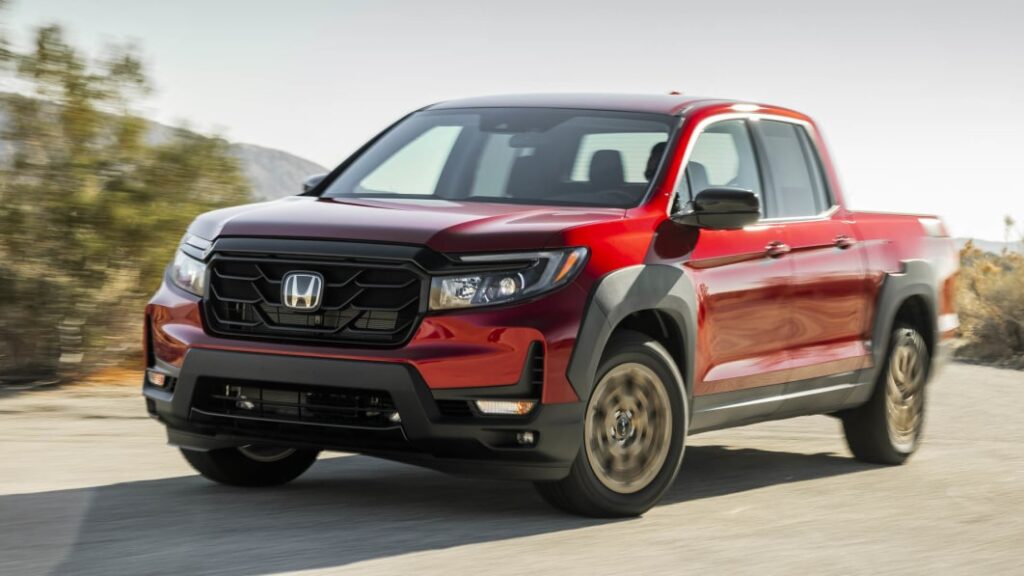 Honda recalls more than 330,000 vehicles for detaching side view mirrors