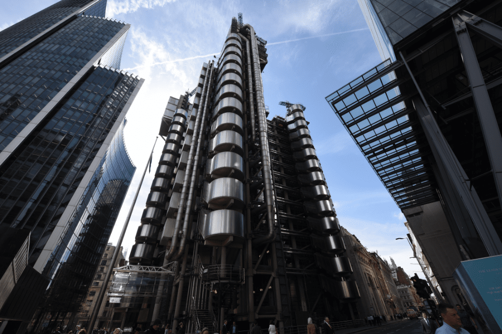 Lloyd's confirms loss in full-year earnings