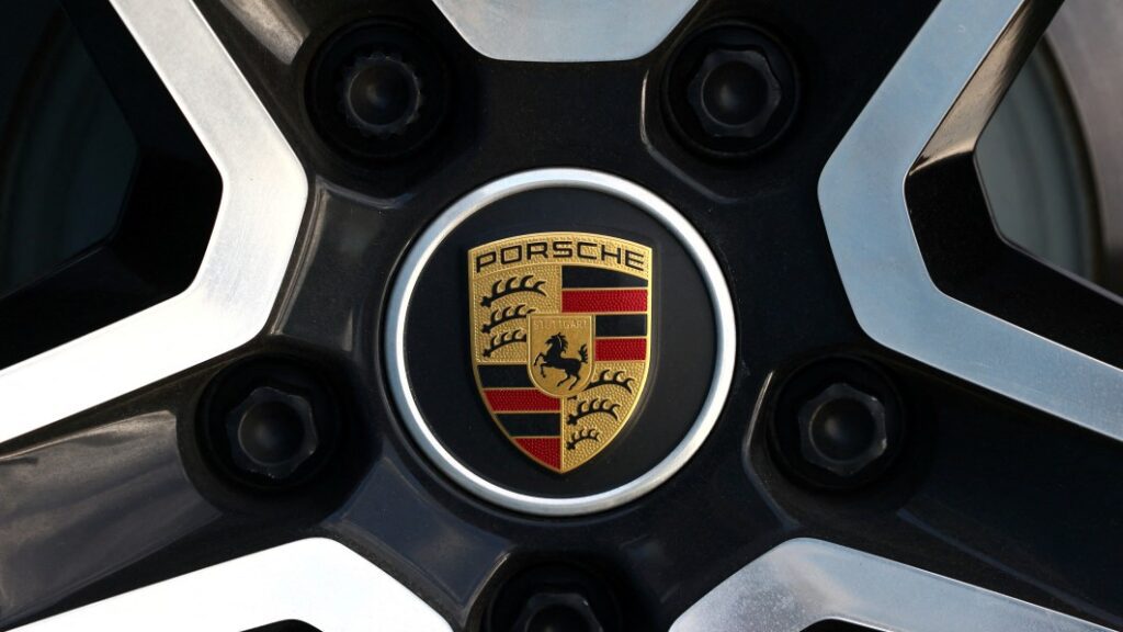 Porsche ends bid to join Formula 1