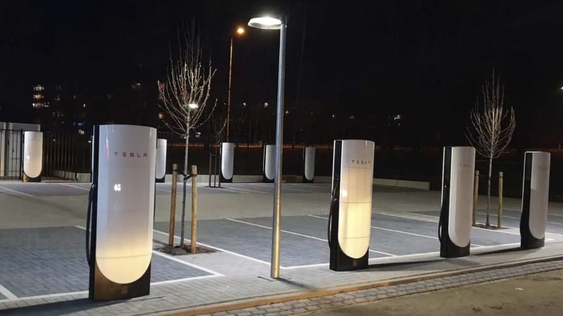 Tesla's towering V4 Superchargers break cover in Holland