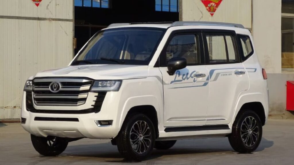 Toyota Land Cruiser 300 gets mini Chinese doppleganger