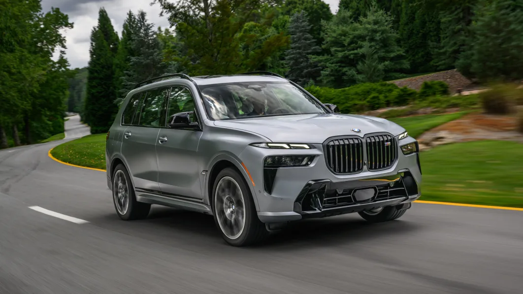 BMW X7 M60i Frozen Pure Grey