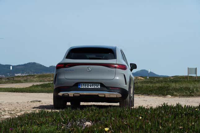 Image for article titled The 2023 Mercedes-Benz EQE SUV Is an Attainable Luxury EV With Normcore Styling