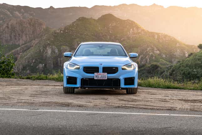 Image for article titled The 2023 BMW M2 Distills the M4&#39;s Sports Car Chops