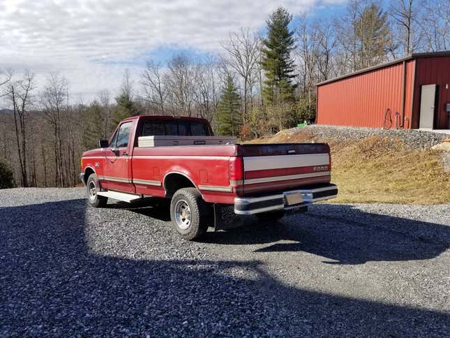 Image for article titled At $10,000, Is This 1989 Ford F-150 4x4 a Square Deal?