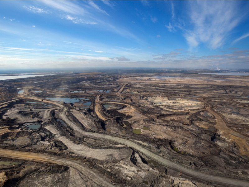 Aerial photo of Alberta oilsands