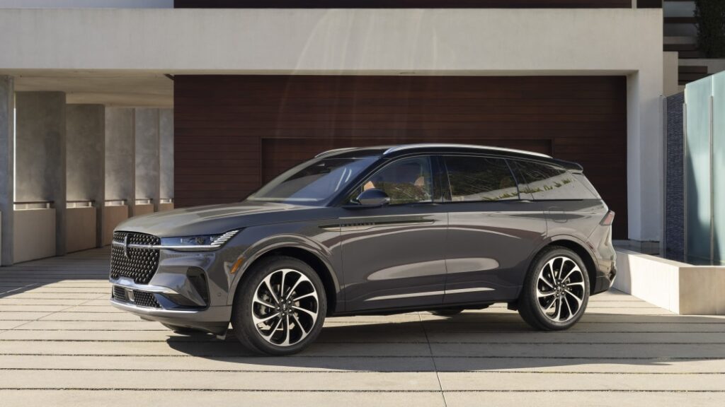 2024 Lincoln Nautilus pricing is already out, and it's up