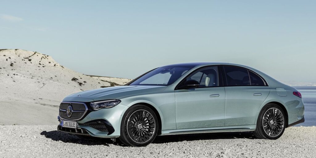 2024 Mercedes-Benz E-Class Targets Tech-Savvy Buyers