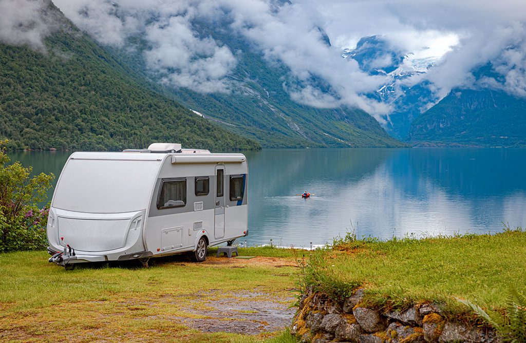 Pimp Up My Van – Why Millennials are Choosing Caravans for UK Adventures