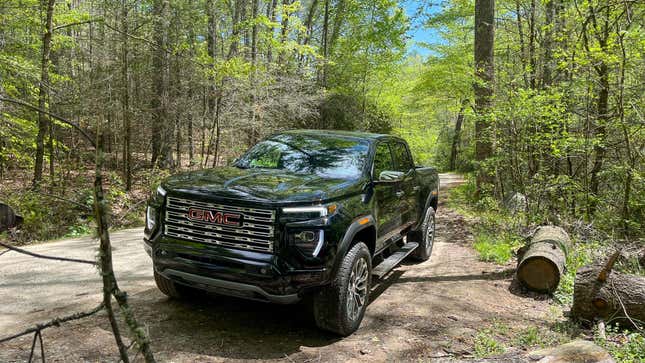 Image for article titled The 2023 GMC Canyon AT4X Refines Chevy&#39;s ZR2 Off-Road Formula