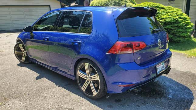 Image for article titled At $36,000, Is This 2016 VW Golf R Hot Hatch Heaven?