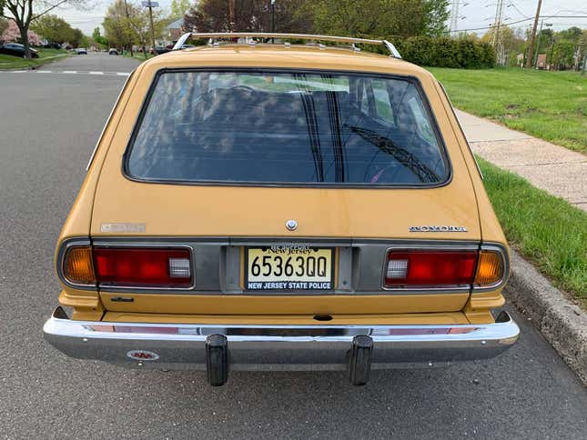 Image for article titled At $16,500, Is This 1973 Toyota Corona Mark II a Crowning Achievement?