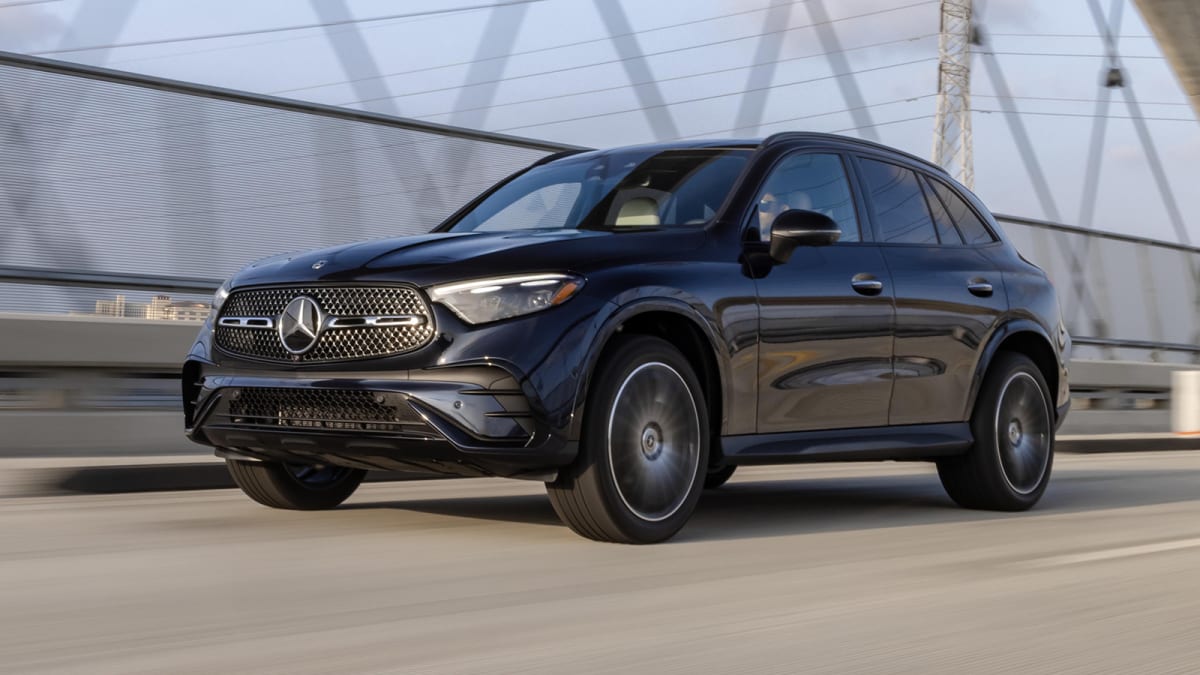 2023 Mercedes-Benz GLC 300