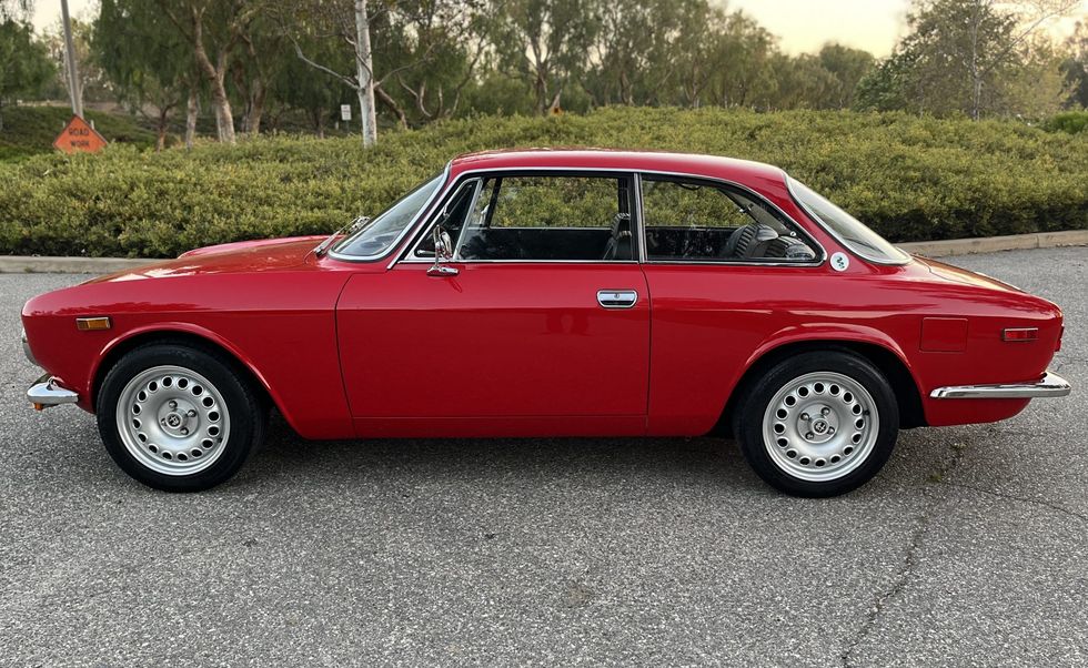 1972 alfa romeo gtv 2000 bring a trailer auction