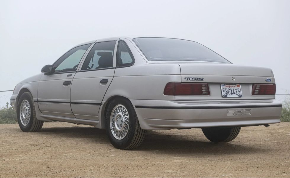 1989 ford taurus