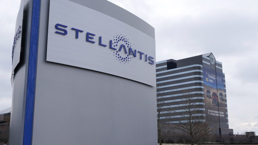 Canada has increased planned Stellantis battery factory support