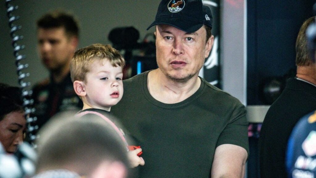 Elon Musk says he doesn't plan to give his kids control of his companies