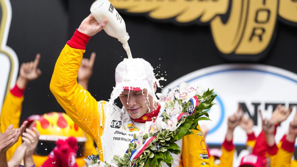 Josef Newgarden gives Roger Penske his 19th win in dramatic Indianapolis 500