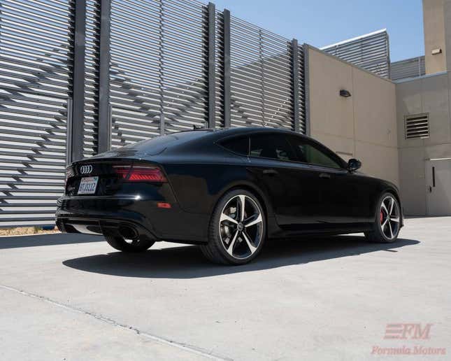 Image for article titled At $64,000, Is This 2018 Audi RS7 Prestige An Arresting Opportunity?