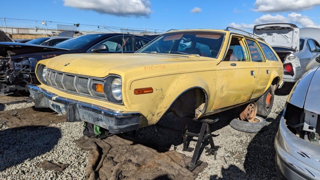 Junkyard Gem: 1977 AMC Hornet Sportabout