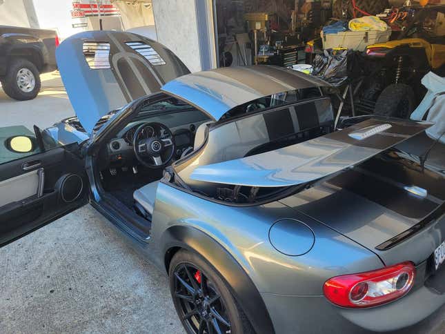 Image for article titled At $19,500, Is This Supercharged 2011 Mazda Miata Special Edition A Special Deal?