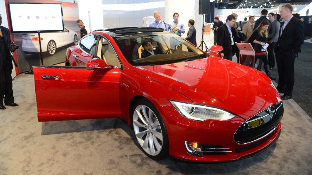 Were You A Conscientious Tesla Buyer? We Want To Hear From You