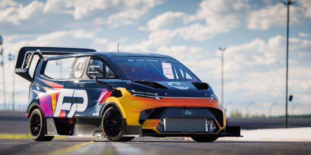 Ford SuperVan 4.2 with Comically Large Wing Will Climb Pikes Peak