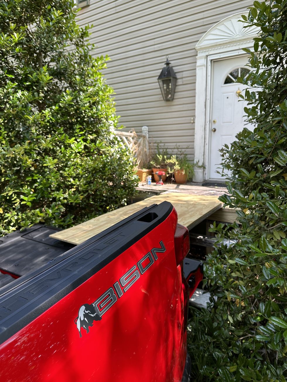 chevy silverado zr2 tailgate down