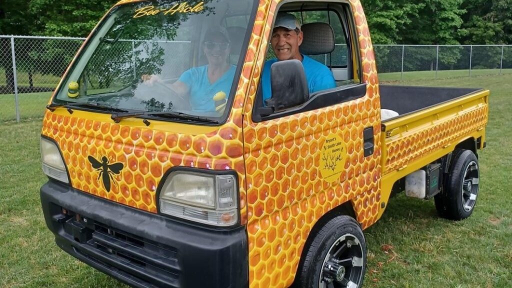 This woman bought a mini Kei truck for her honey business, says it's perfect for her