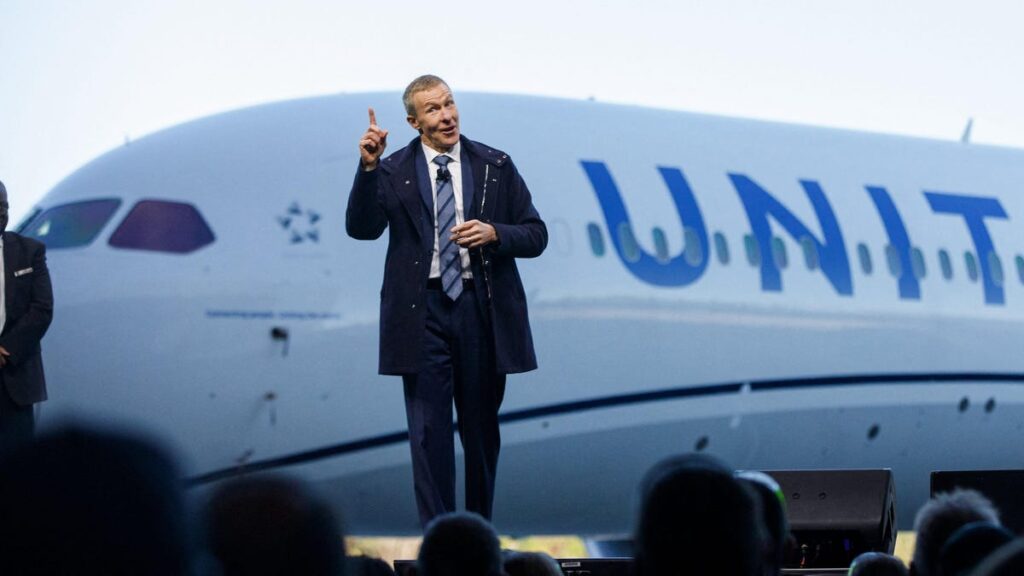 United's CEO Blamed The FAA For Flight Cancellations But Not United