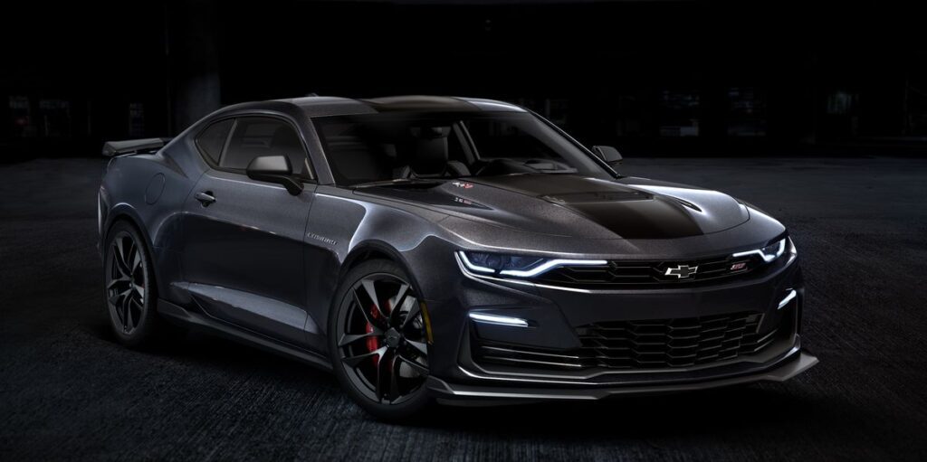 2024 Chevy Camaro Bows Out with Blacked-Out Collector's Edition
