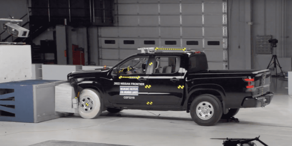 No Mid-Size Truck Earns Top Marks in IIHS's Rear-Seat Safety Testing