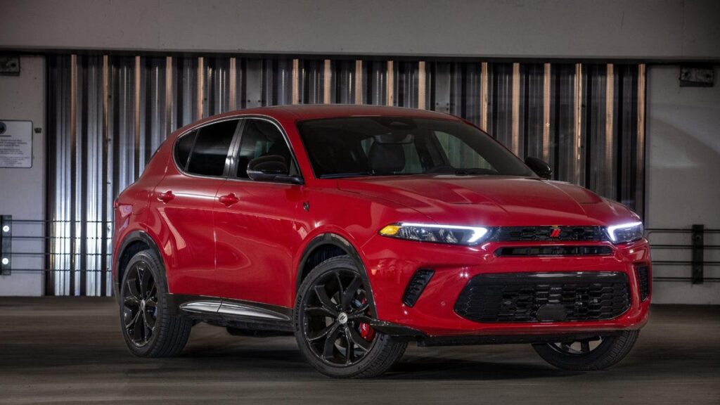 The 2024 Dodge Hornet R/T Is A $42,000 Plug-In Hybrid