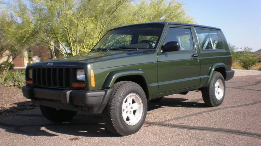 At $5,000, Is This 1998 Jeep Cherokee A Good Deal Despite Its Bad Transmission?