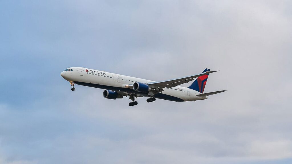 Hail The Size Of Tennis Balls Rips Through Wing, Nose Of New York-Bound Flight