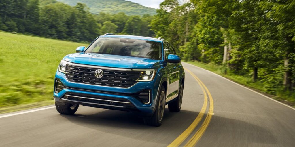 2024 Volkswagen Atlas Cross Sport Enhances Its Image