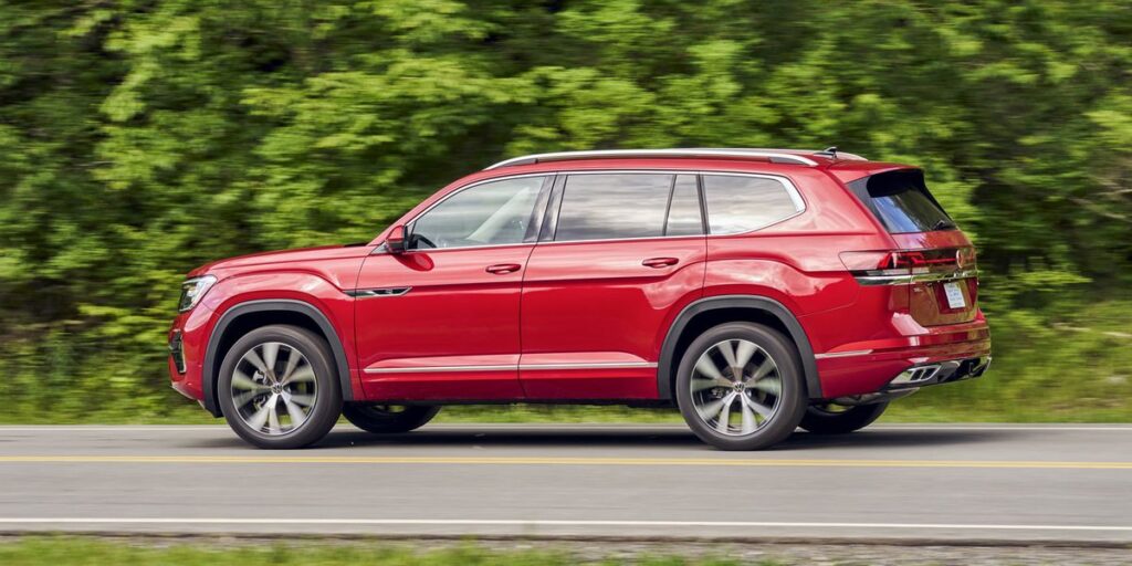 2024 Volkswagen Atlas Takes Two Steps Forward, One Step Back