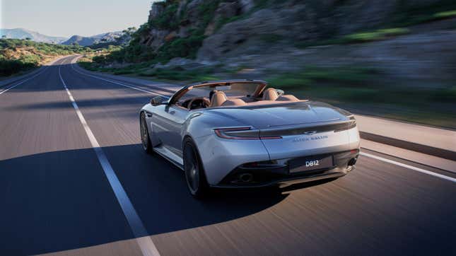 Aston Martin DB12 Volante