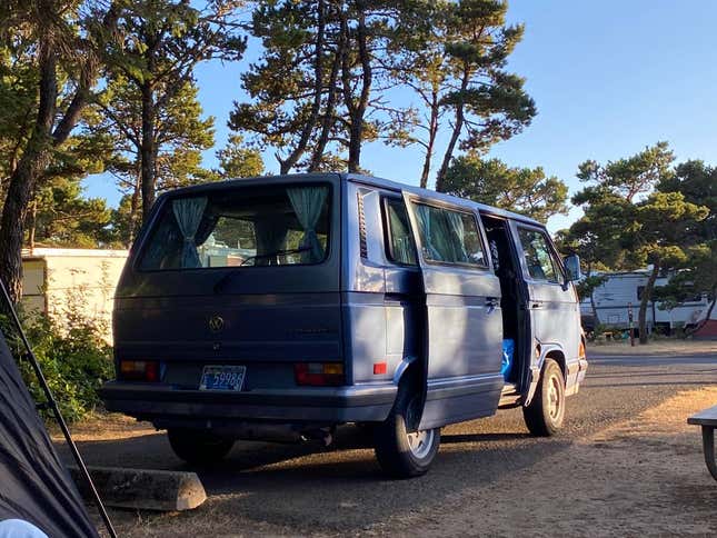 Image for article titled At $12,500, Will This 1989 VW Vanagon ‘Weekender’ Make Your Week?