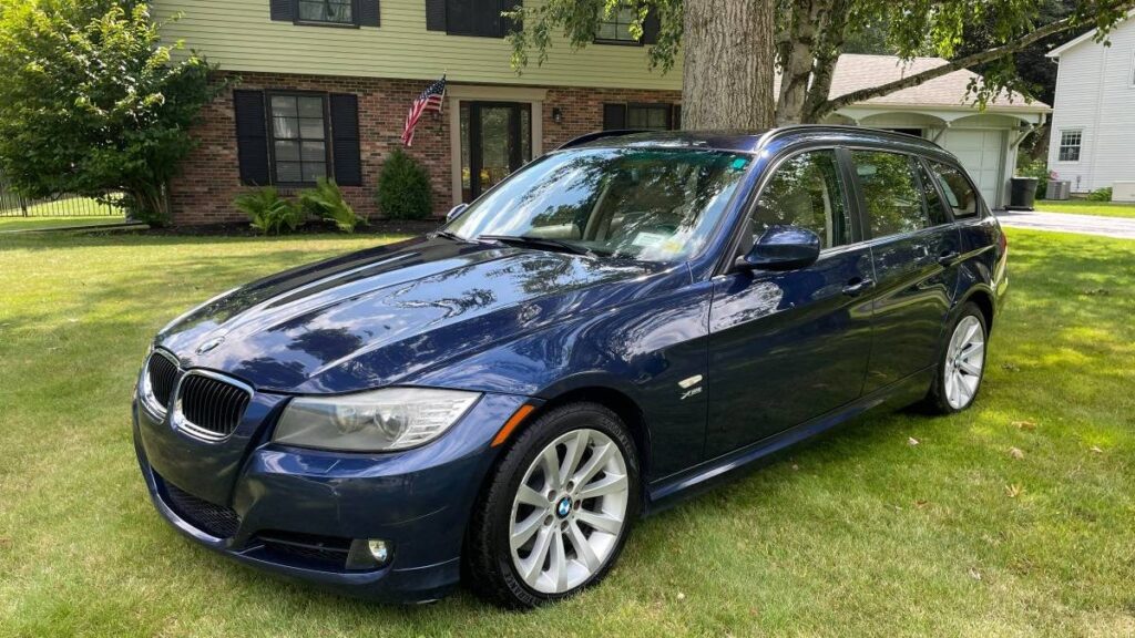 At $14,250, Would You Go On Tour In This 2011 BMW 328iX Touring?