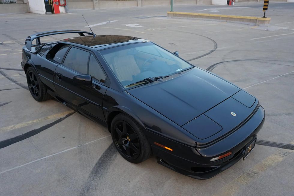 1998 lotus esprit v8