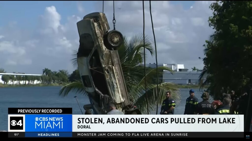 Divers in Florida pull 32 cars from a Miami lake